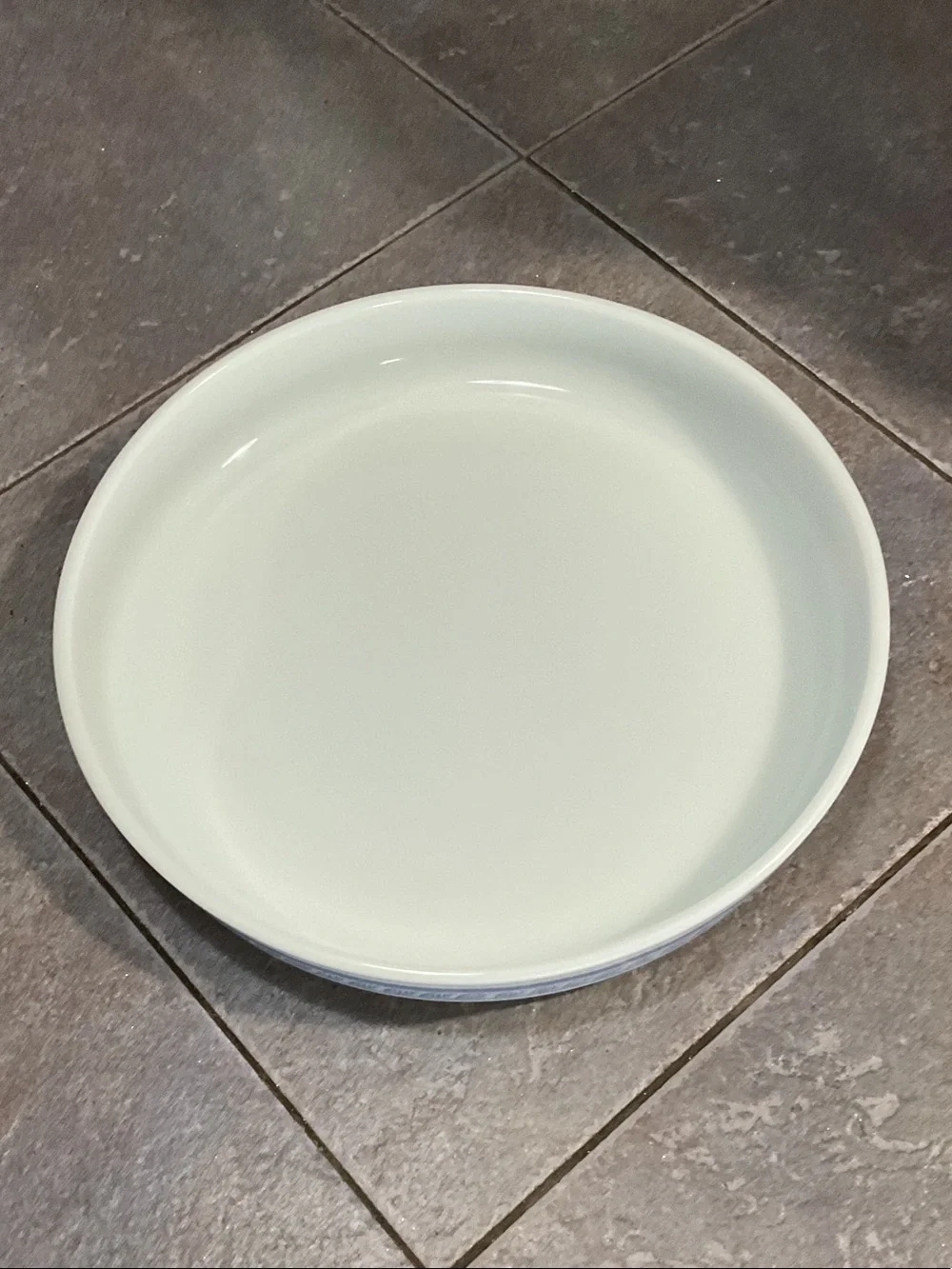 Pyrex White Baking Dish with Light Blue Leaf Border